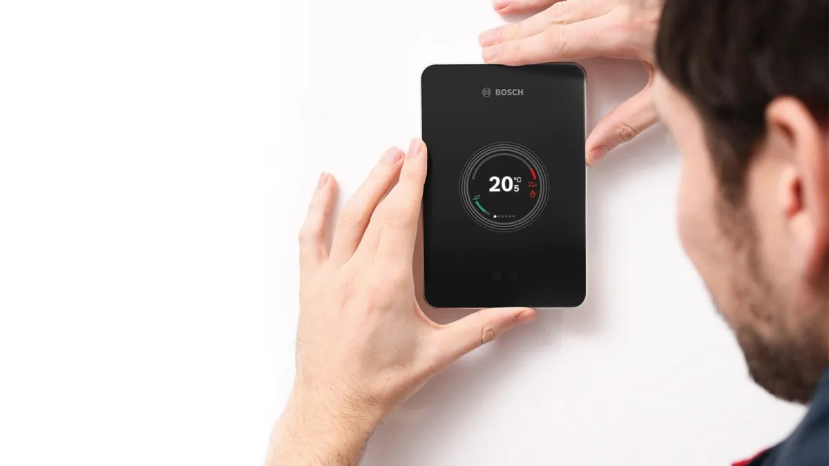 Nefit Easycontrol thermostaat Zwart | CVketel.nl